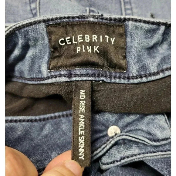 CELEBERTY PINK BLUE DENIM JEGGINGS PLUS SIZE 20, INSEAM 26" - Picture 6 of 7